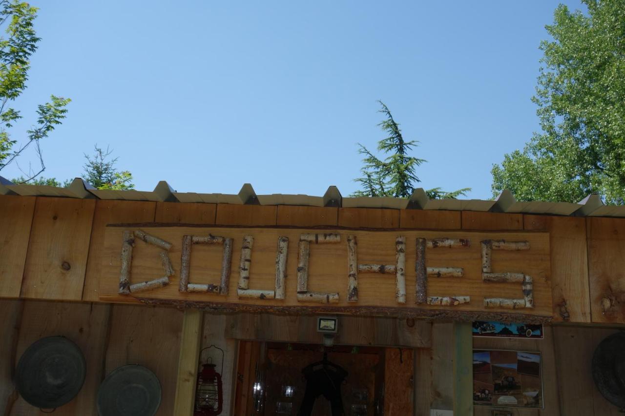 Levaltipis Hotell Saint-Gâtien-des-Bois Eksteriør bilde