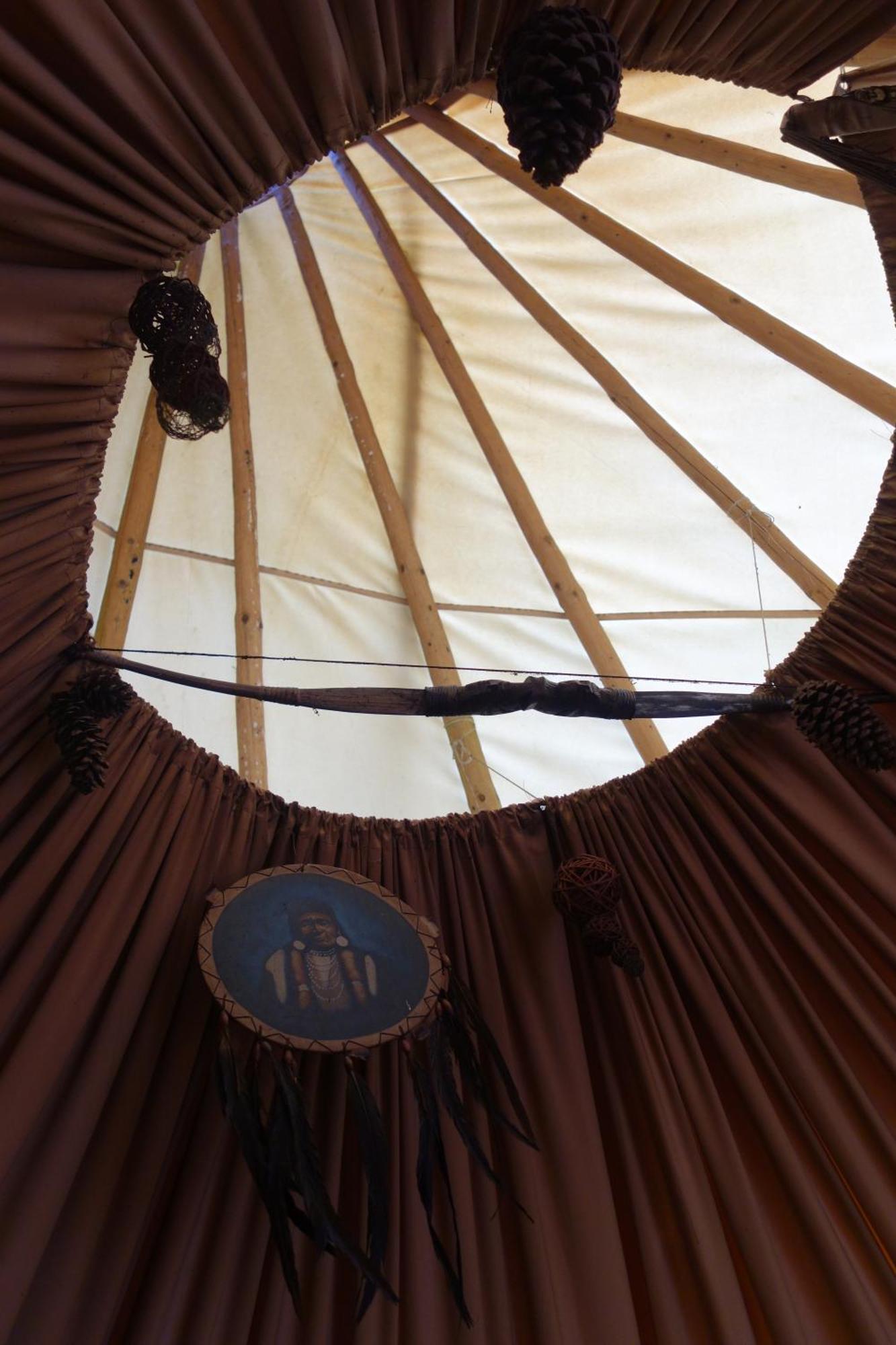 Levaltipis Hotell Saint-Gâtien-des-Bois Eksteriør bilde