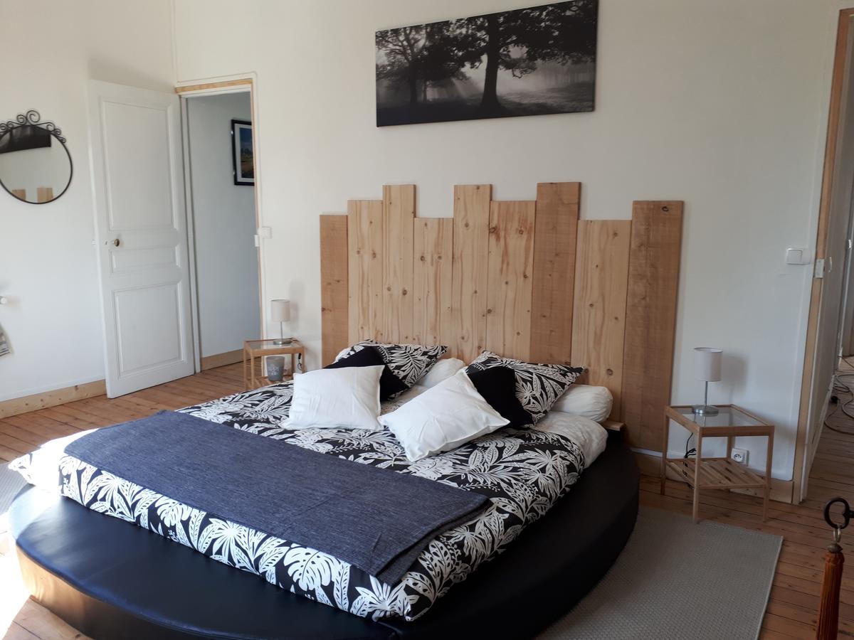 Levaltipis Hotell Saint-Gâtien-des-Bois Eksteriør bilde